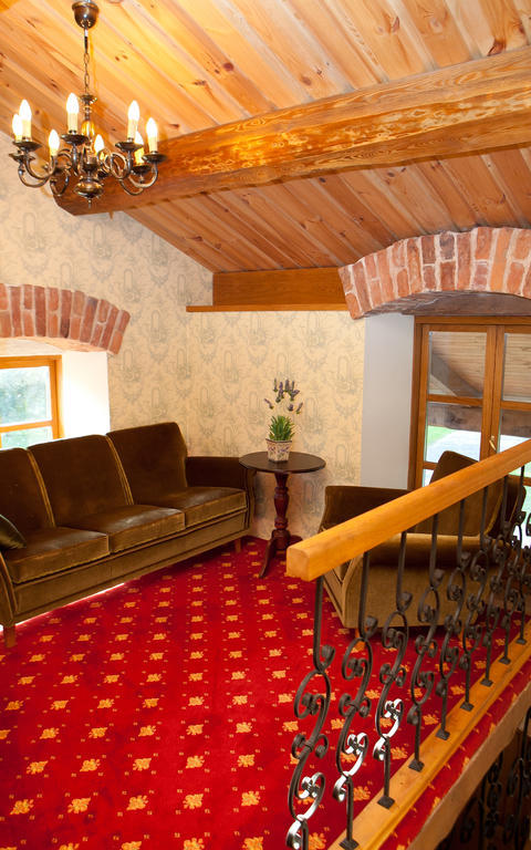Linnumaja Guesthouse Uulu Kamer foto